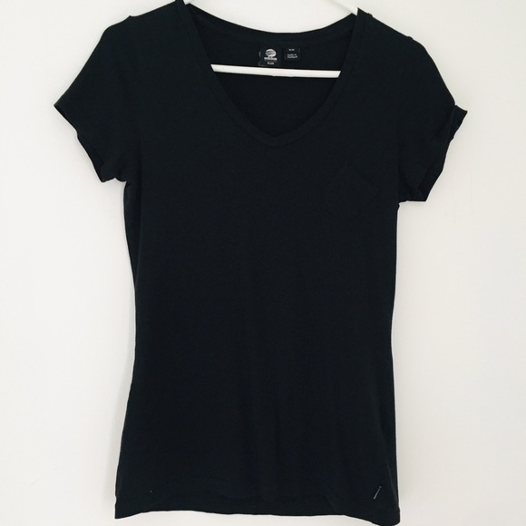 *DONATED* ADIDAS Black Short Sleeved V-Neck Tee T-Shirt Size Medium - Picture 1 of 5
